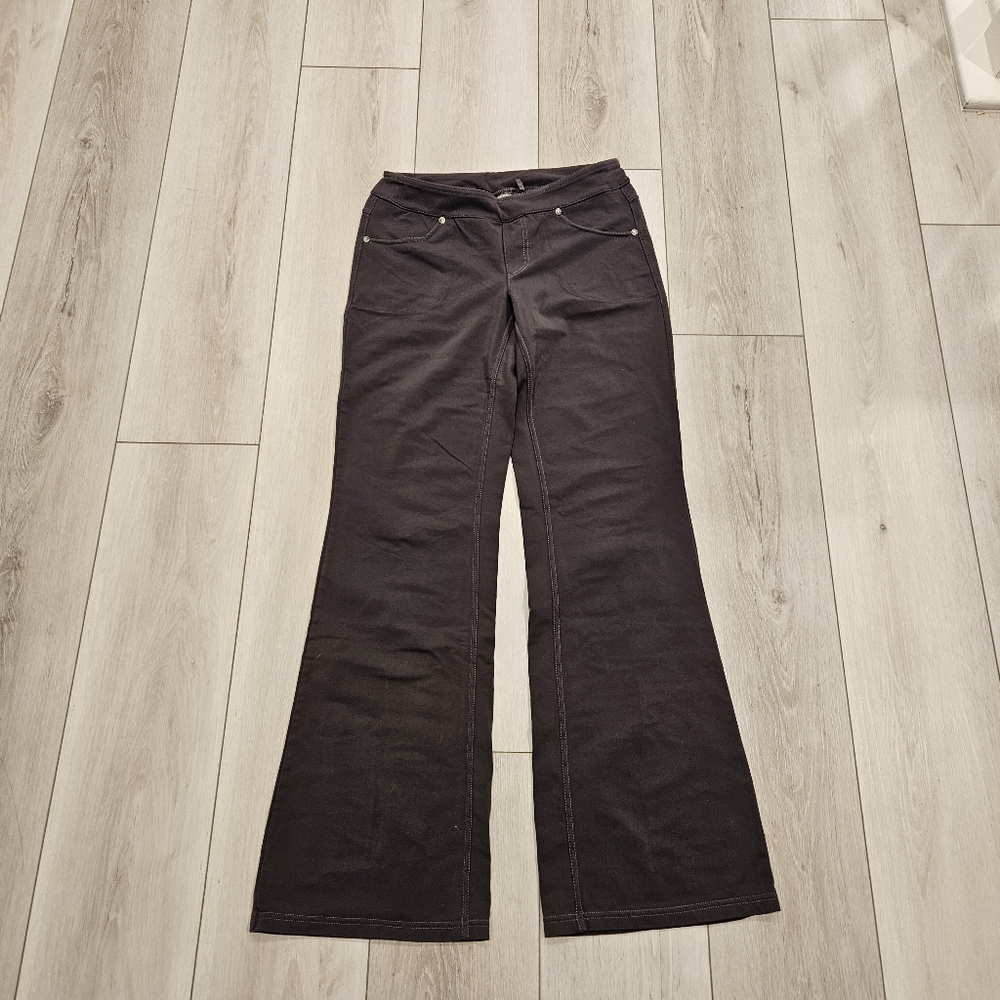 Athleta Flare Yoga Travel Pants, Gray, Flare, small.